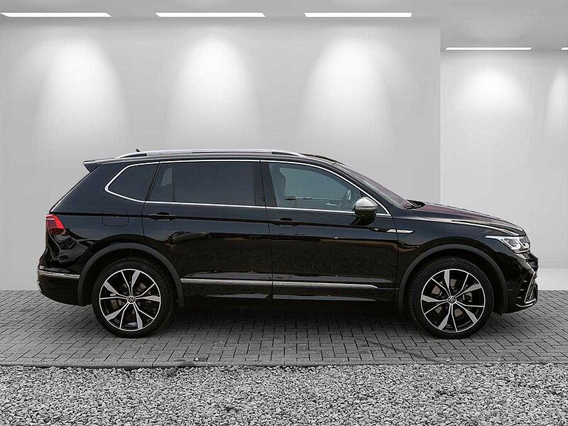 Volkswagen Tiguan Allspace TDI DSG 4M R-Line 7S+Leder+PanoSD+AHK+Navi+HUD+ACC+360+ParkAss+Memo