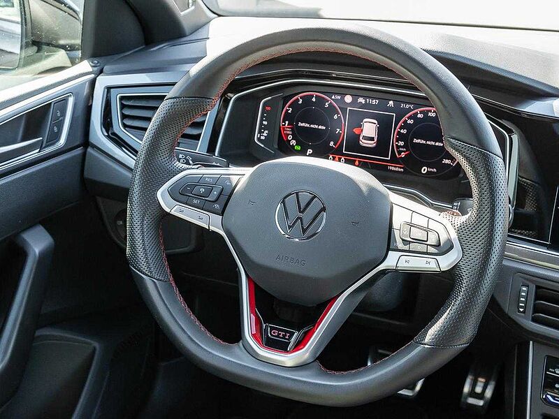 Volkswagen Polo GTI PanoSD+Beats+Matrix+Navi+IQ. DRIVE+18Z+Kamera+ParkAss+SHZ+Privacy+Keyless