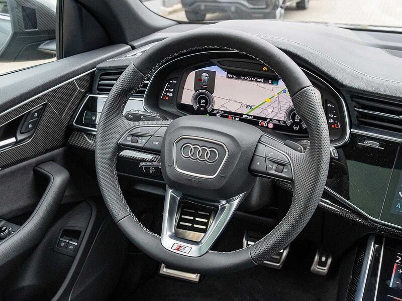 Audi Q8 60TFSIe competition plus S-line+Valcona+PanoSD+Carbon+Headup+22Z+360+Matrix+Soft