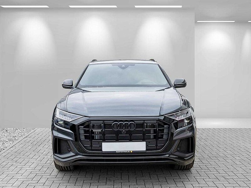 Audi Q8 60TFSIe competition plus S-line+Valcona+PanoSD+Carbon+Headup+22Z+360+Matrix+Soft