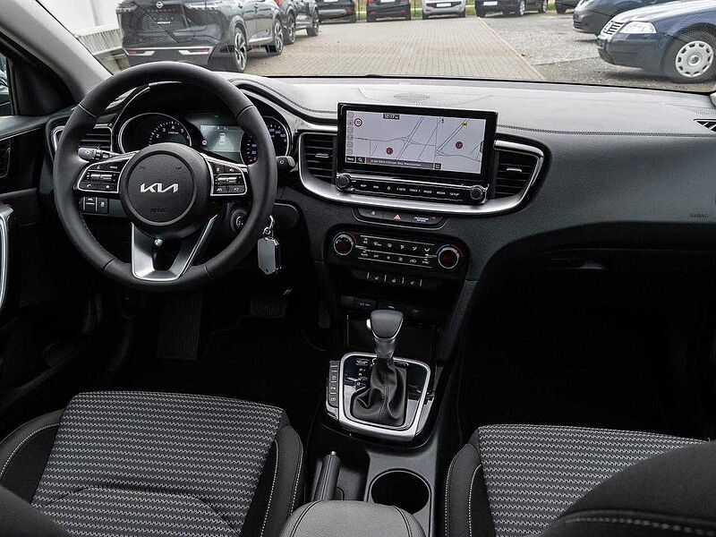 Kia Ceed Sportswagon Ceed SW T-GDI DCT Navi+Kamera+SHZ+PDC+Privacy+LED+Klimaaut+LMF+Temp