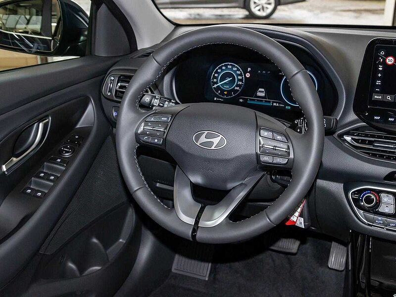 Hyundai i30 T-GDI 48V DCT virtCP+LED+Kamera+CarPlayNavi+SHZ+PDC+Privacy+Klimaaut+LMF+Temp