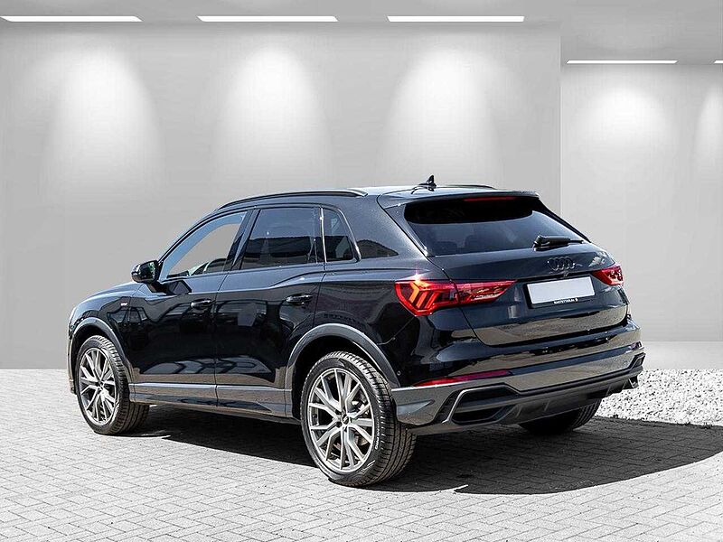 Audi Q3 TFSI S line Leder+AHK+20Z+360+eHeckkl+MMI+virtCP+ACC+LED+ParkAss+SHZ+Privacy