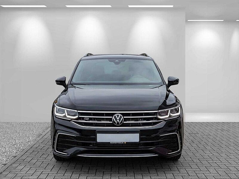 Volkswagen Tiguan TDI DSG R-Line Leder+PanoSD+AHK+Matrix+Navi+360+ParkAss+IQ. Drive+eHeckkl+Memo