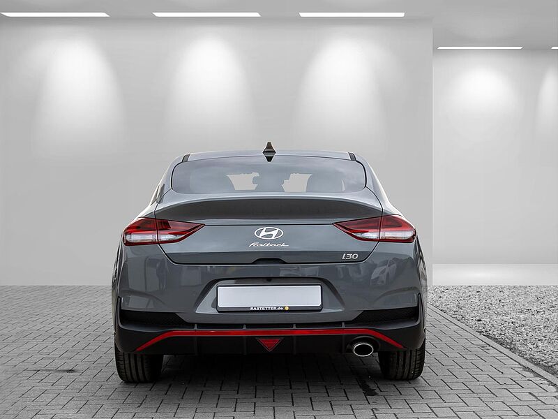 Hyundai i30 Fastback T-GDI 48V DCT N Line Navi+virtCP+Kamera+18Z+SHZ+PDC+Privacy+LED+Klimaau