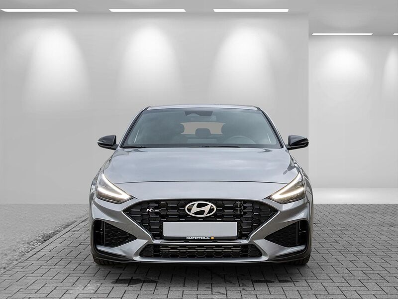 Hyundai i30 Fastback T-GDI 48V DCT N Line Navi+virtCP+Kamera+18Z+SHZ+PDC+Privacy+LED+Klimaau