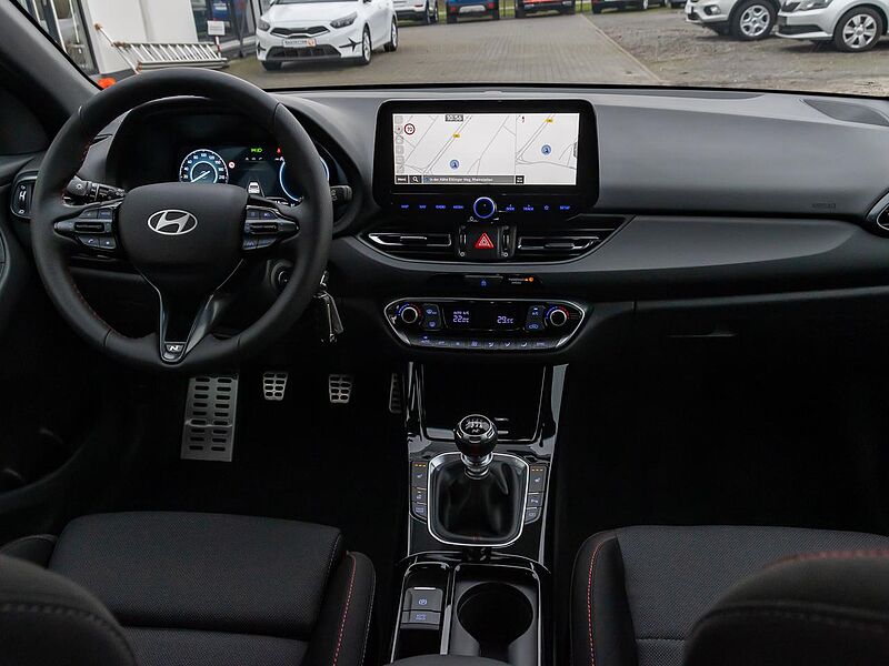 Hyundai i30 Kombi T-GDI 48V N Line Navi+virtCP+18Z+Kamera+SHZ+PDC+Privacy+LED+Klimaaut+Temp