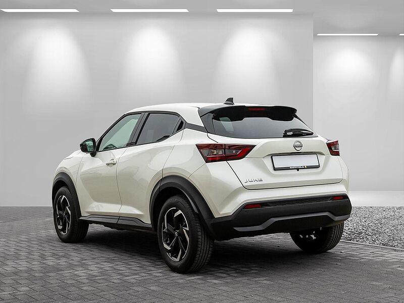 Nissan Juke DIG-T n-connecta Teilled+iKey+LED+CarPlayNavi+Kamera+Winter+Privacy+PDC+Klimaaut