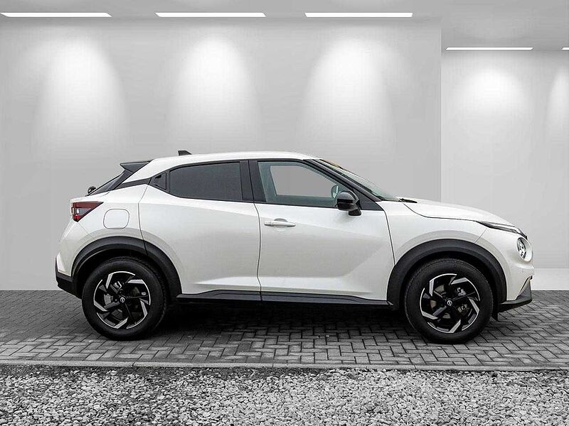 Nissan Juke DIG-T n-connecta Teilled+iKey+LED+CarPlayNavi+Kamera+Winter+Privacy+PDC+Klimaaut