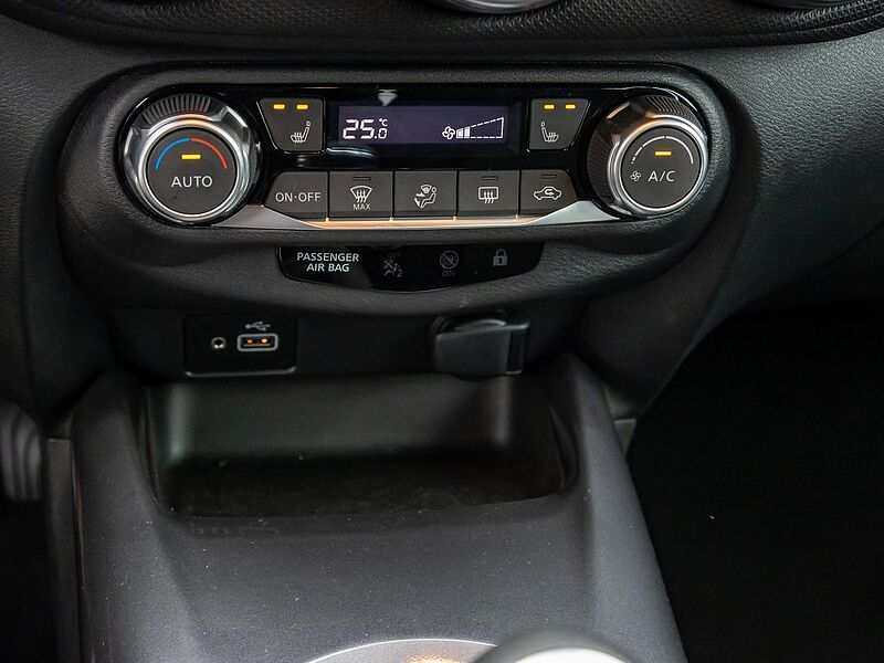 Nissan Juke DIG-T acenta Navi+Kamera+SHZ+Klimaaut+LED+Temp+DAB+Bluet